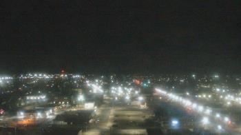 Weather camera view of Garden City Coop Inc - city center.