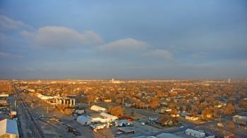 Weather camera view of Garden City Coop Inc - city center.