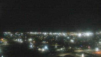 Weather camera view of Garden City Coop Inc - city center.