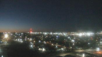 Weather camera view of Garden City Coop Inc - city center.