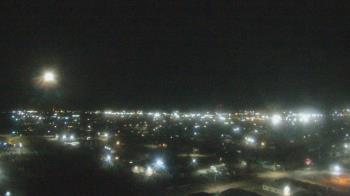 Weather camera view of Garden City Coop Inc - city center.