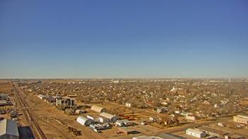 Weather camera view of Garden City Coop Inc - city center.