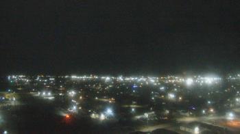Weather camera view of Garden City Coop Inc - city center.