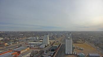 Weather camera view of Garden City Coop Inc - city center.