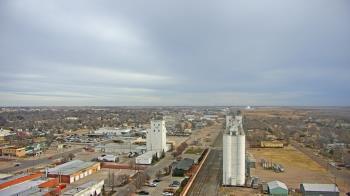 Weather camera view of Garden City Coop Inc - city center.