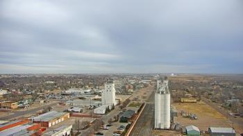 Weather camera view of Garden City Coop Inc - city center.