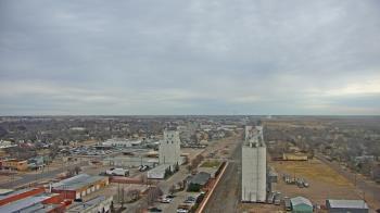 Weather camera view of Garden City Coop Inc - city center.