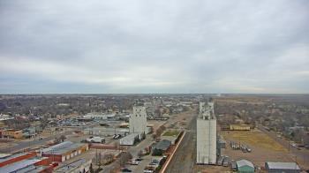 Weather camera view of Garden City Coop Inc - city center.