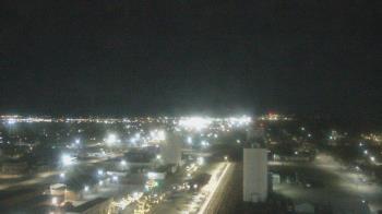 Weather camera view of Garden City Coop Inc - city center.