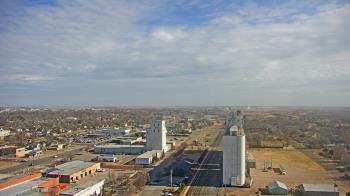 Weather camera view of Garden City Coop Inc - city center.