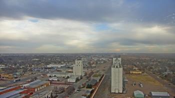 Weather camera view of Garden City Coop Inc - city center.
