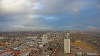 Weather camera view of Garden City Coop Inc - city center.