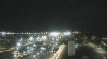 Weather camera view of Garden City Coop Inc - city center.