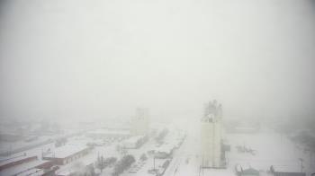 Weather camera view of Garden City Coop Inc - city center.