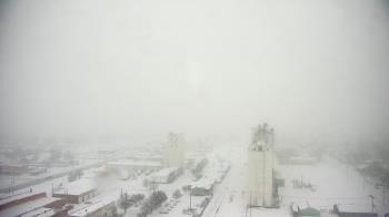 Weather camera view of Garden City Coop Inc - city center.
