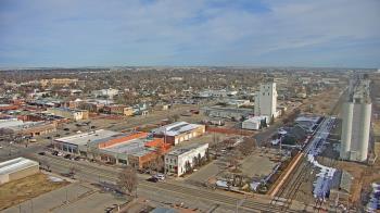 Weather camera view of Garden City Coop Inc - city center.