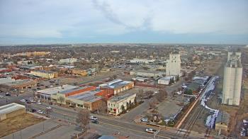 Weather camera view of Garden City Coop Inc - city center.