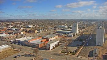 Weather camera view of Garden City Coop Inc - city center.