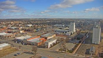 Weather camera view of Garden City Coop Inc - city center.