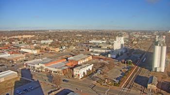 Weather camera view of Garden City Coop Inc - city center.