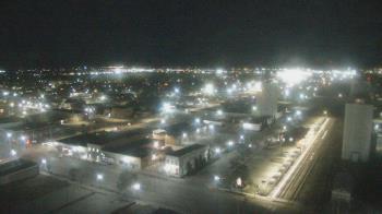 Weather camera view of Garden City Coop Inc - city center.
