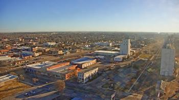 Weather camera view of Garden City Coop Inc - city center.