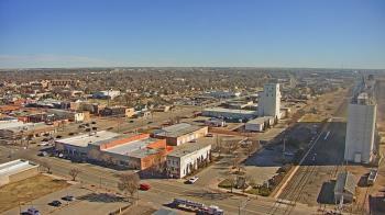 Weather camera view of Garden City Coop Inc - city center.