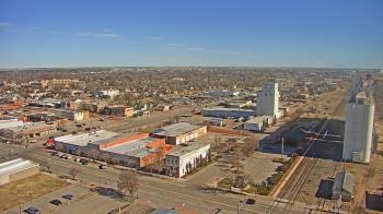 Weather camera view of Garden City Coop Inc - city center.