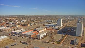 Weather camera view of Garden City Coop Inc - city center.