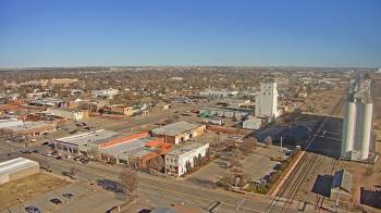 Weather camera view of Garden City Coop Inc - city center.
