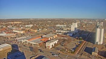 Weather camera view of Garden City Coop Inc - city center.