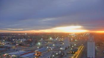 Weather camera view of Garden City Coop Inc - city center.