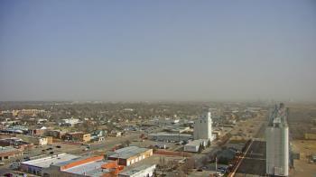 Weather camera view of Garden City Coop Inc - city center.