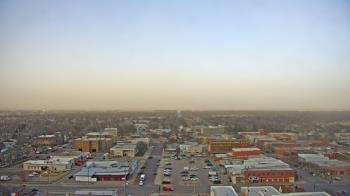 Weather camera view of Garden City Coop Inc - city center.