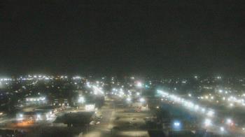 Weather camera view of Garden City Coop Inc - city center.