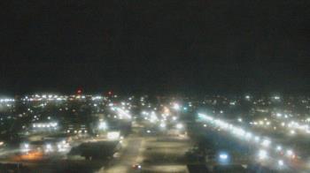 Weather camera view of Garden City Coop Inc - city center.