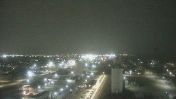 Weather camera view of Garden City Coop Inc - city center.