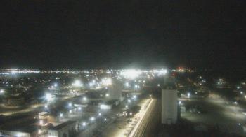 Weather camera view of Garden City Coop Inc - city center.