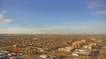 Weather camera view of Garden City Coop Inc - city center.