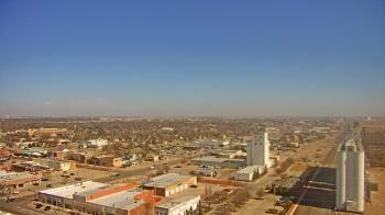 Weather camera view of Garden City Coop Inc - city center.