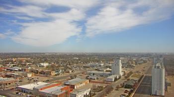 Weather camera view of Garden City Coop Inc - city center.