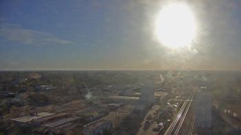 Weather camera view of Garden City Coop Inc - city center.