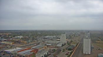 Weather camera view of Garden City Coop Inc - city center.