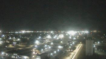Weather camera view of Garden City Coop Inc - city center.