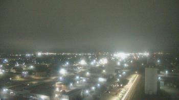 Weather camera view of Garden City Coop Inc - city center.