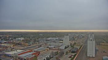 Weather camera view of Garden City Coop Inc - city center.