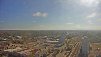 Weather camera view of Garden City Coop Inc - city center.