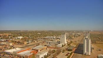 Weather camera view of Garden City Coop Inc - city center.