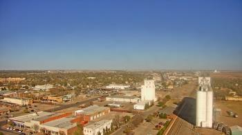Weather camera view of Garden City Coop Inc - city center.