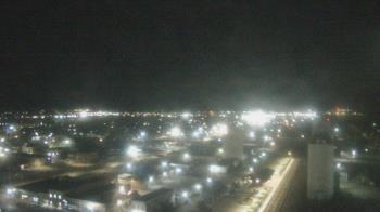 Weather camera view of Garden City Coop Inc - city center.